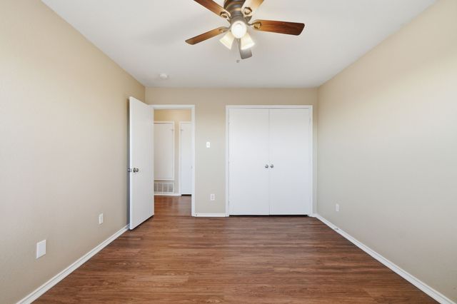 111 Maned Drive, Sanger, TX 76266