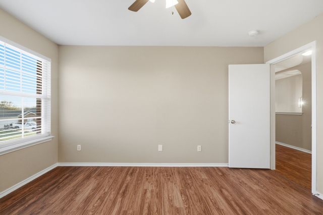 111 Maned Drive, Sanger, TX 76266