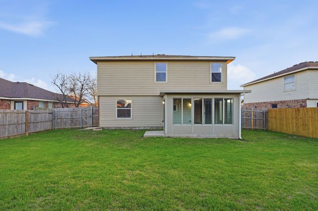 111 Maned Drive, Sanger, TX 76266