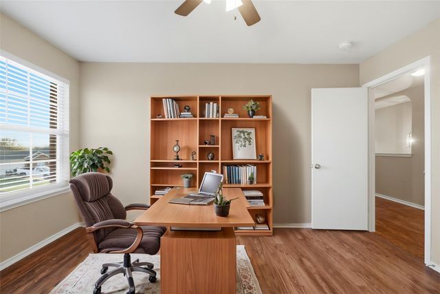 111 Maned Drive, Sanger, TX 76266