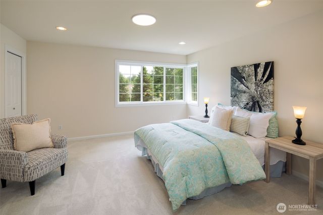 7229 245th Way NE, Redmond, WA 98053