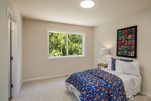 7229 245th Way NE, Redmond, WA 98053
