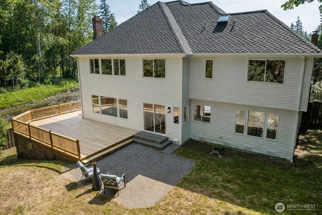 7229 245th Way NE, Redmond, WA 98053