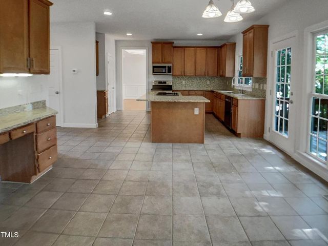 408 Froyle Court, Rolesville, NC 27571