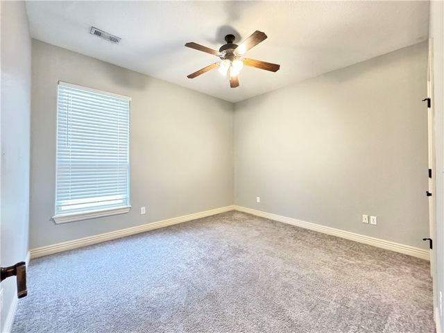 4506 Flagstick Drive, Fayetteville, AR 72704