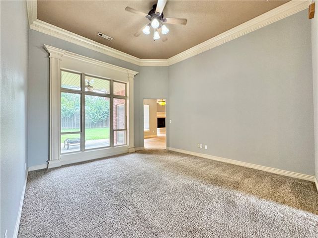 4506 Flagstick Drive, Fayetteville, AR 72704