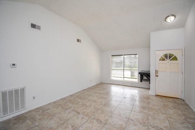 16330 Meadowbrook Farm Road, Houston, TX 77082