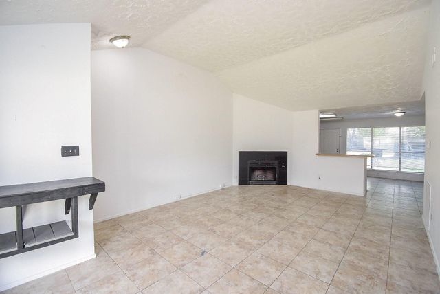 16330 Meadowbrook Farm Road, Houston, TX 77082