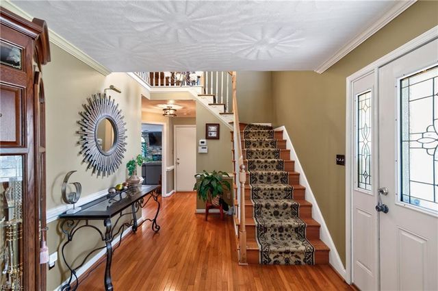 140 Pine CRK, Hampton, VA 23669