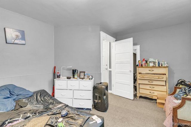 1103 White Street, Port Huron, MI 48060