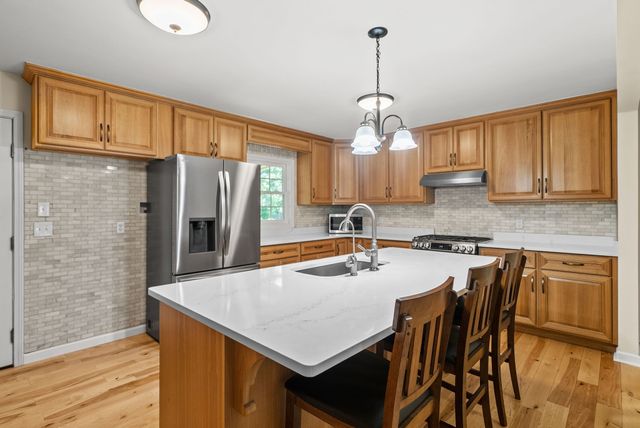 324 Bayview Drive, Bumpus Mills, TN 37028