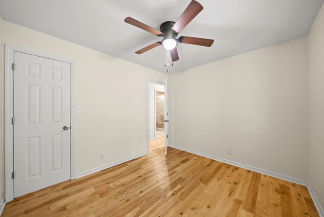 324 Bayview Drive, Bumpus Mills, TN 37028