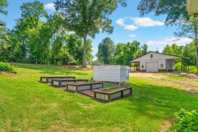 324 Bayview Drive, Bumpus Mills, TN 37028