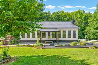 324 Bayview Drive, Bumpus Mills, TN 37028