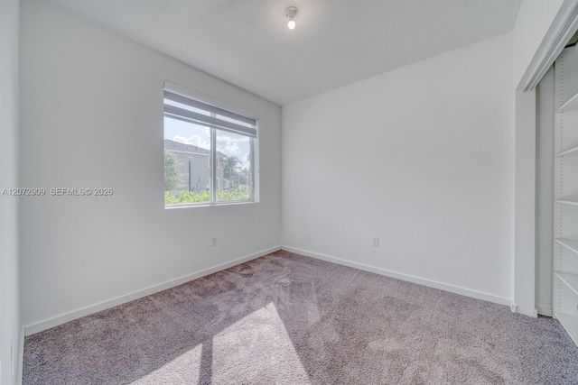 1090 SE 23rd Avenue 1090, Homestead, FL 33035