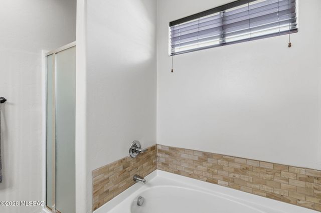 527 S Sweet Ridge Drive, Vail, AZ 85641