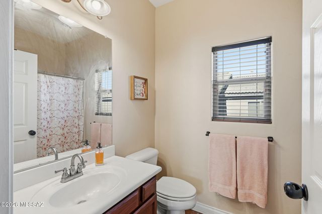 527 S Sweet Ridge Drive, Vail, AZ 85641