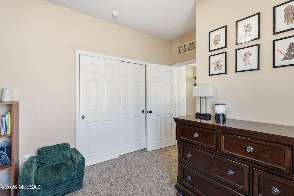 Image 23 of property listing at 527 S Sweet Ridge Drive, Vail, AZ 85641