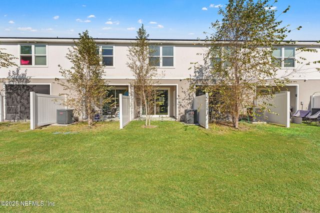 8330 ASTEROID Street, Jacksonville, FL 32256