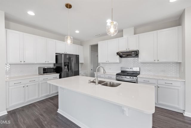 845 Bristol Bridge Drive, Cary, NC 27519