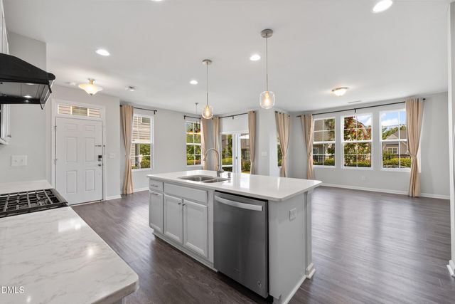 845 Bristol Bridge Drive, Cary, NC 27519