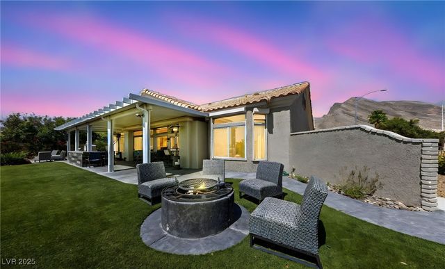 2616 Faiss Drive, Las Vegas, NV 89134