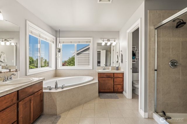 1004 23rd Street SW, Puyallup, WA 98371