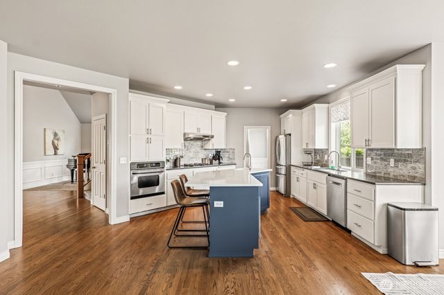 1004 23rd Street SW, Puyallup, WA 98371