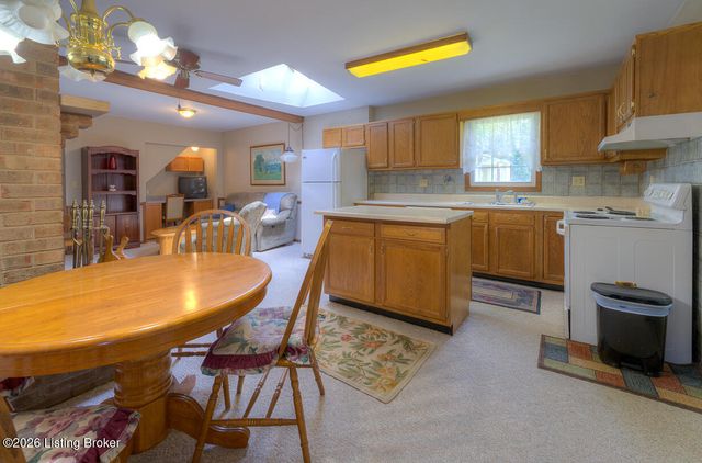 3016 Hendon Rd, Louisville, KY 40220