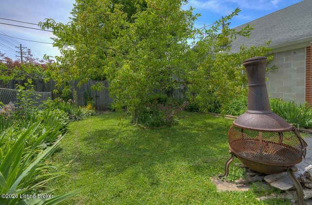 3016 Hendon Rd, Louisville, KY 40220