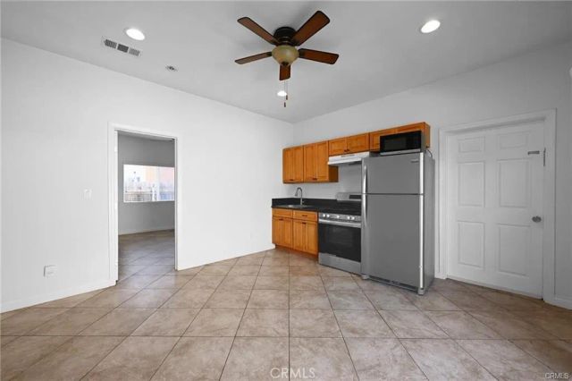 426 Grant Street, Oceanside, CA 92054