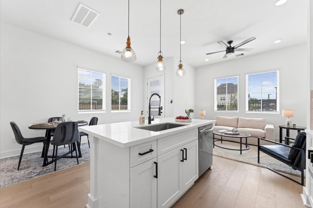 2213 Springwood Vista Lane, Houston, TX 77055