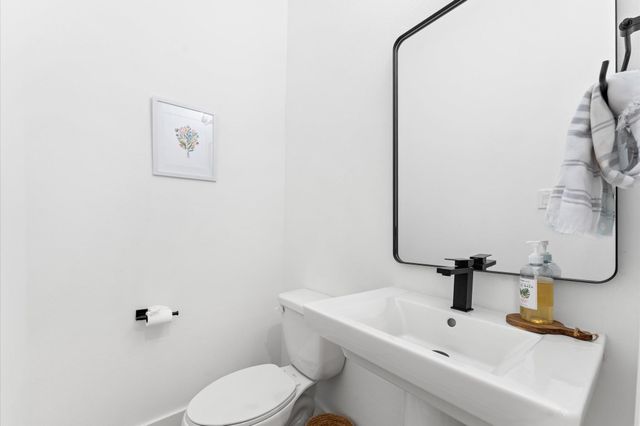 2213 Springwood Vista Lane, Houston, TX 77055