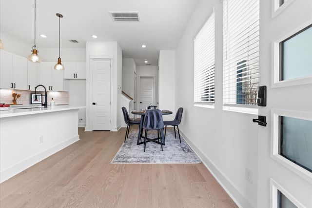 2213 Springwood Vista Lane, Houston, TX 77055