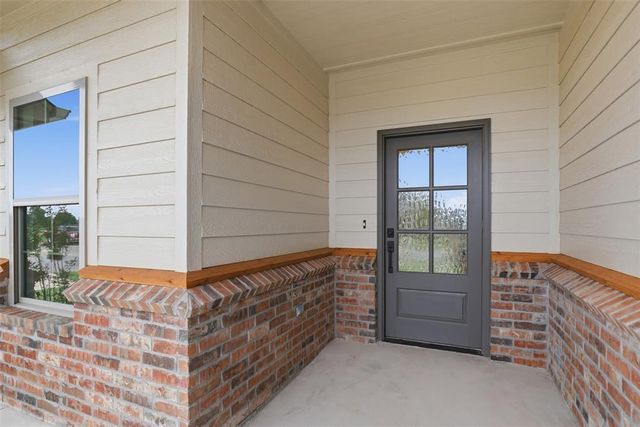 9033 NW 74th Street, Yukon, OK 73099