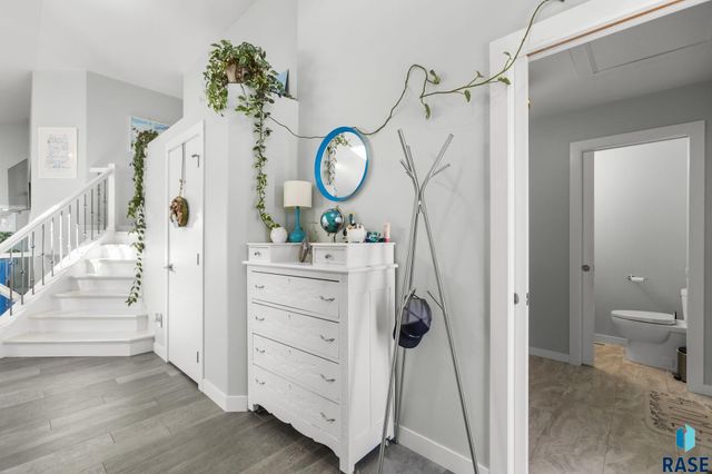 6500 E Steamboat Trl Trail, Sioux Falls, SD 57110