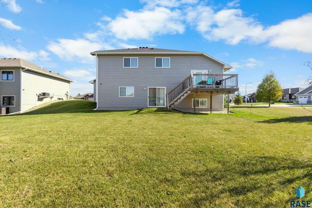 6500 E Steamboat Trl Trail, Sioux Falls, SD 57110