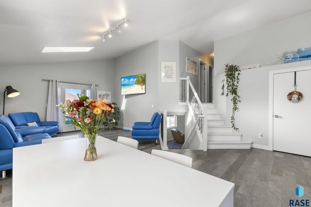 6500 E Steamboat Trl Trail, Sioux Falls, SD 57110