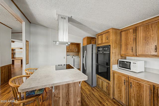 6209 E MCKELLIPS Road 463, Mesa, AZ 85215