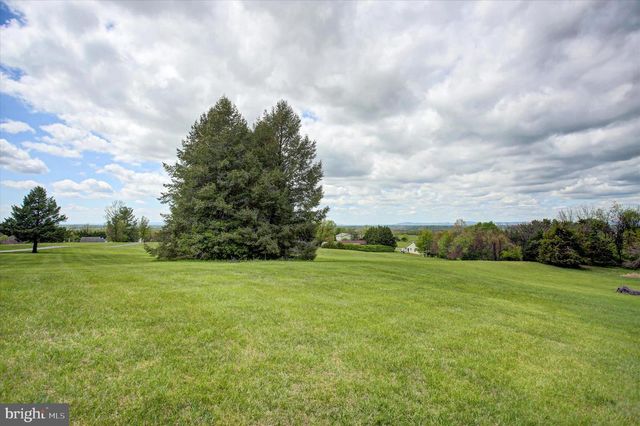 8001 MAPLEVILLE RD, Boonsboro, MD 21713