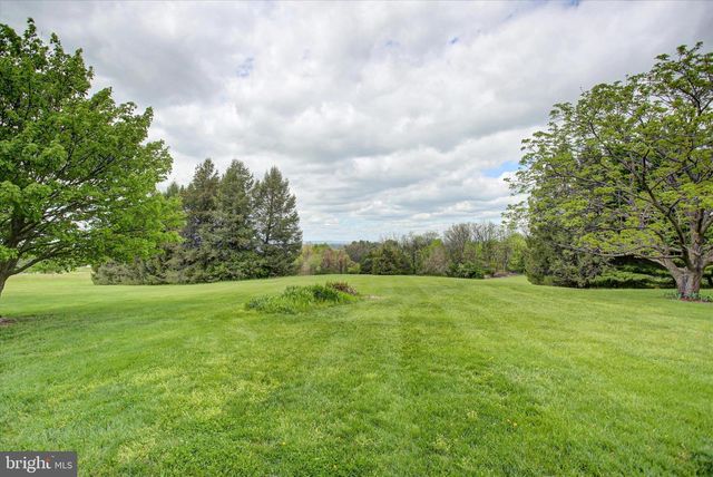 8001 MAPLEVILLE RD, Boonsboro, MD 21713
