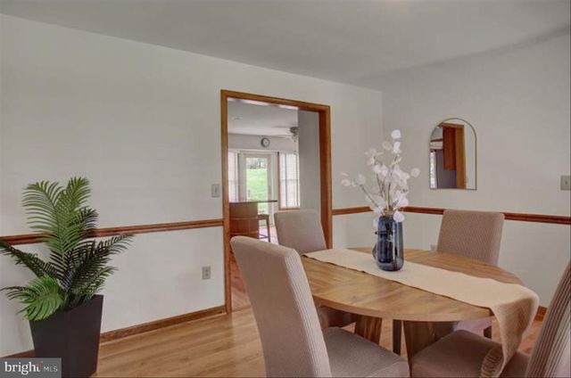 8001 MAPLEVILLE RD, Boonsboro, MD 21713