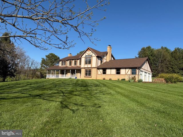 8001 MAPLEVILLE RD, Boonsboro, MD 21713