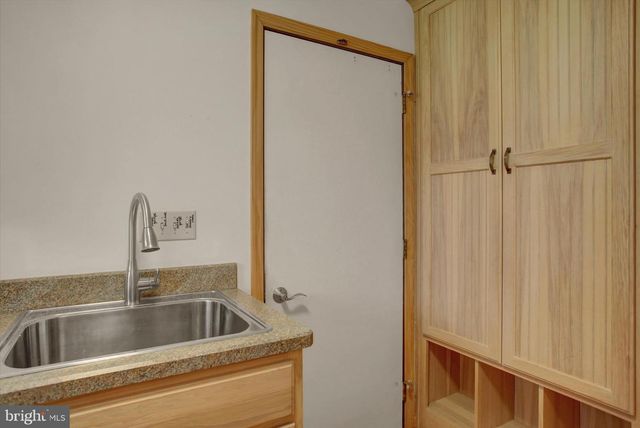 8001 MAPLEVILLE RD, Boonsboro, MD 21713