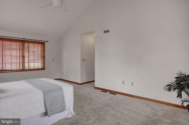 8001 MAPLEVILLE RD, Boonsboro, MD 21713