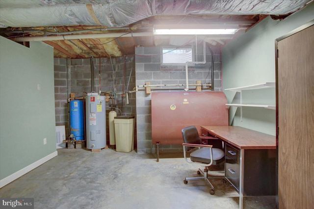 8001 MAPLEVILLE RD, Boonsboro, MD 21713