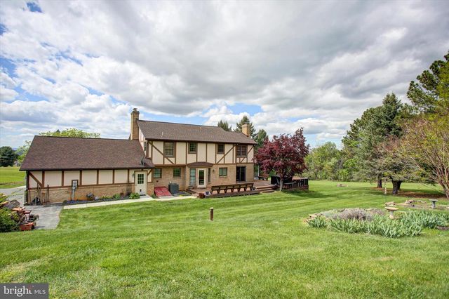8001 MAPLEVILLE RD, Boonsboro, MD 21713