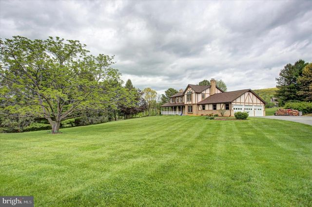 8001 MAPLEVILLE RD, Boonsboro, MD 21713