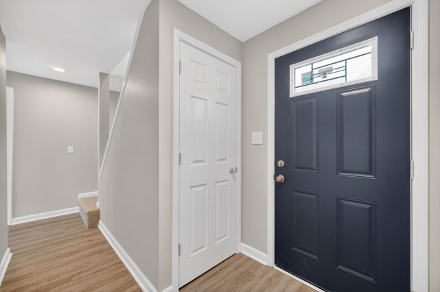 2343 E Grand Avenue, Des Moines, IA 50317