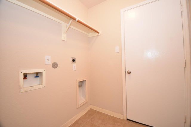 1126 Desert Oasis Lane, Rosenberg, TX 77471